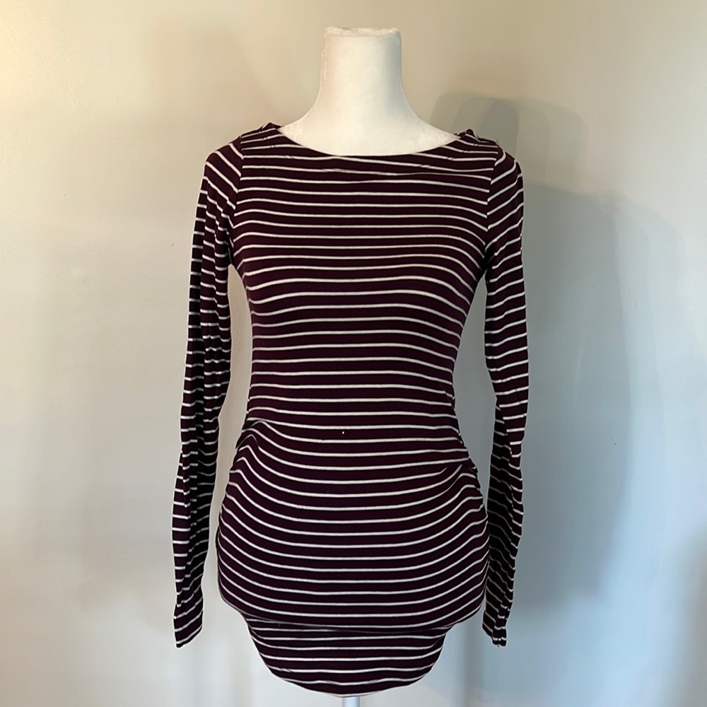 Maternity ruched waist long sleeve tee